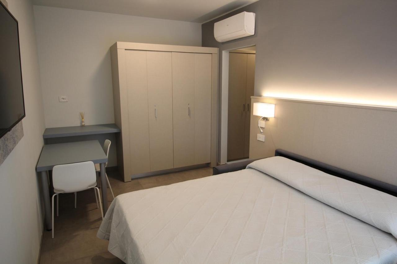 Persea Mare Appartamenti Arma di Taggia Exterior photo